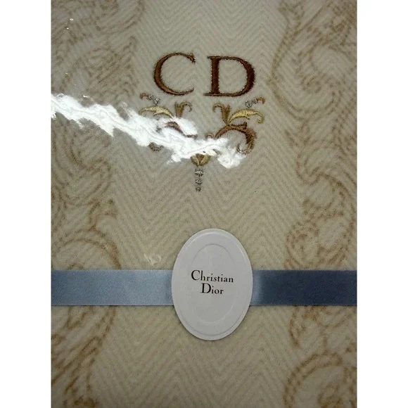 Christian Dior Winter Sheet 100% Cotton Cream Beige CD Logo 140x240cm NIB‎