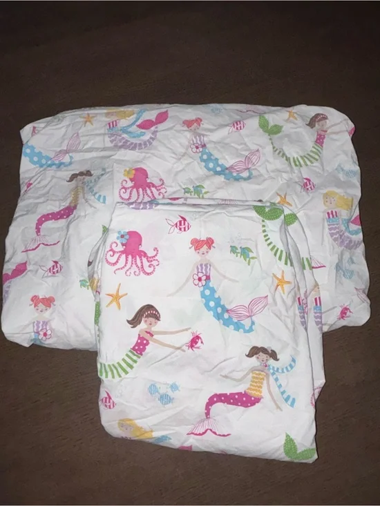 Mermaid & Sea Life Cotton Bedding Set - Pink, Blue, Green