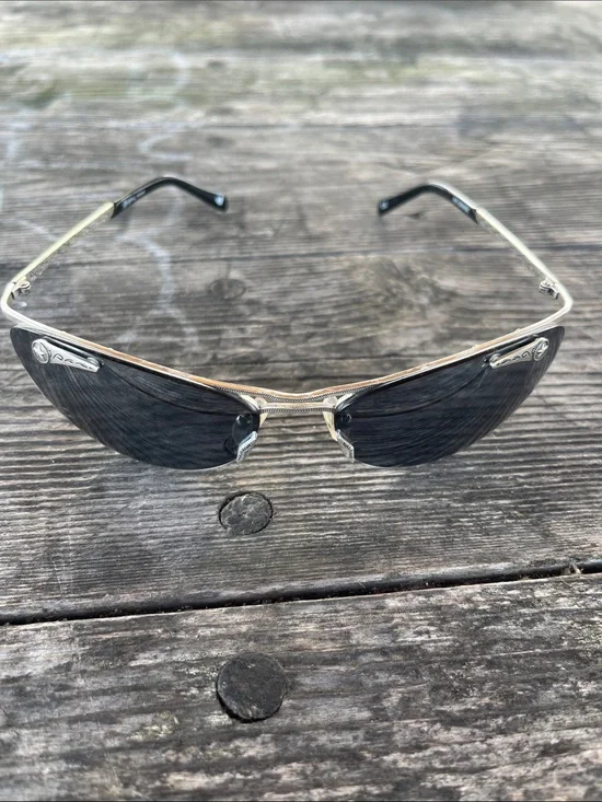 BRIGHTON Rimless Aviator Sunglasses in Black and Silver
