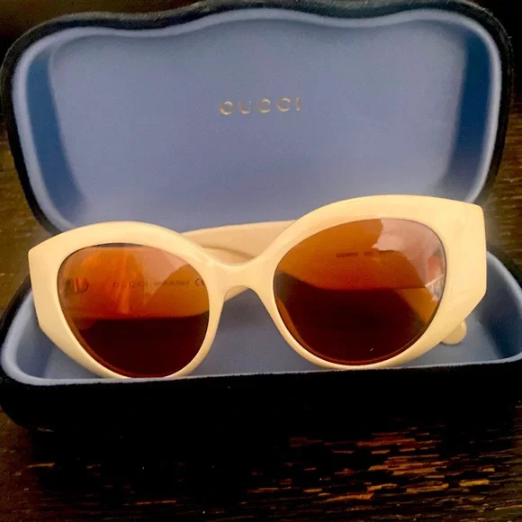Gucci Cream Cat-Eye Sunglasses with Brown Lenses