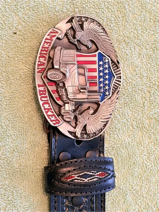 Vintage 1998 Siskiyou American Trucker Buckle Leather Belt Size 42–46