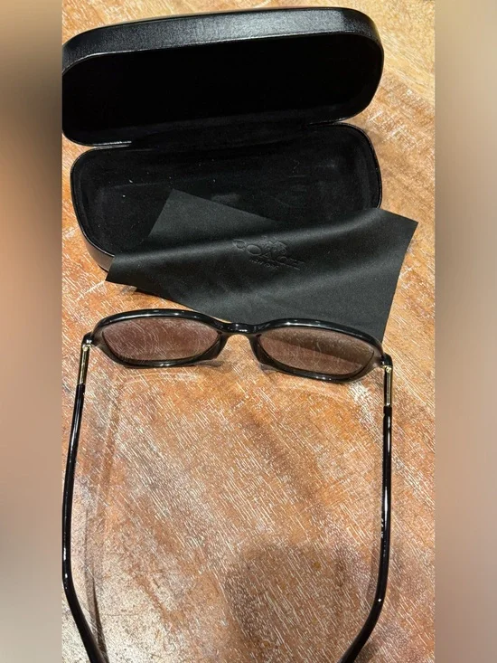 Coach Black Sunglasses with Brown Tinted Lenses