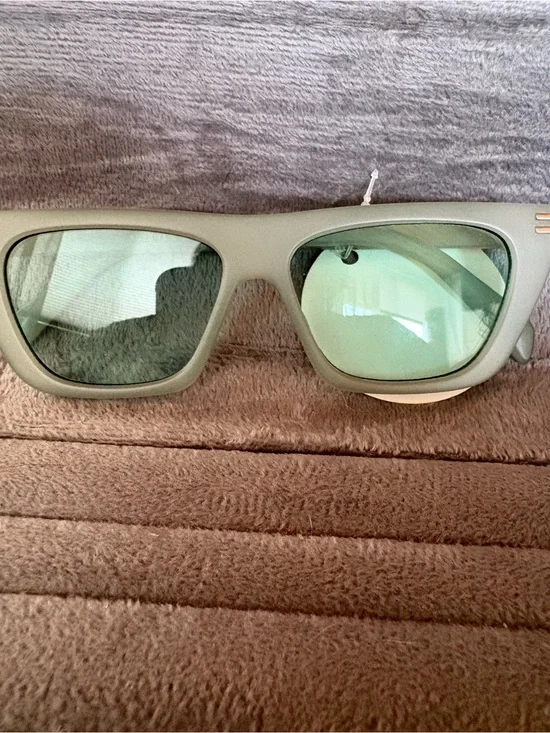 Matte Sage Green Rectangular Sunglasses with Green Lenses