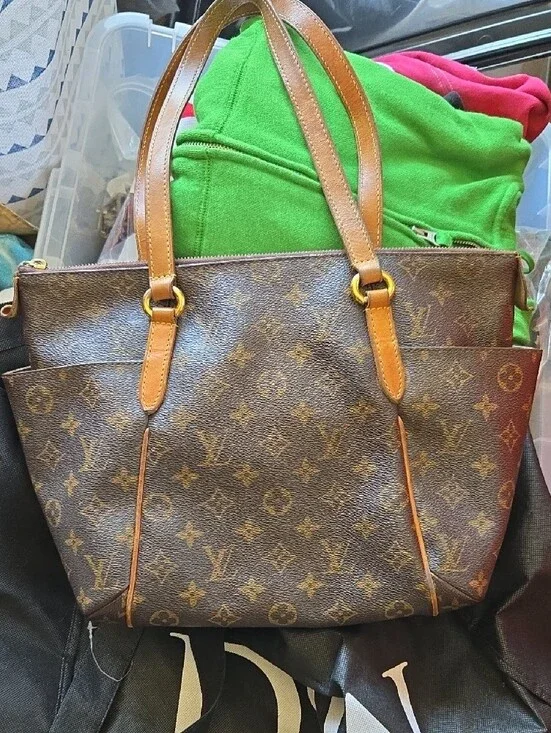 Louis Vuitton Monogram Totally Canvas Brown Tote Bag