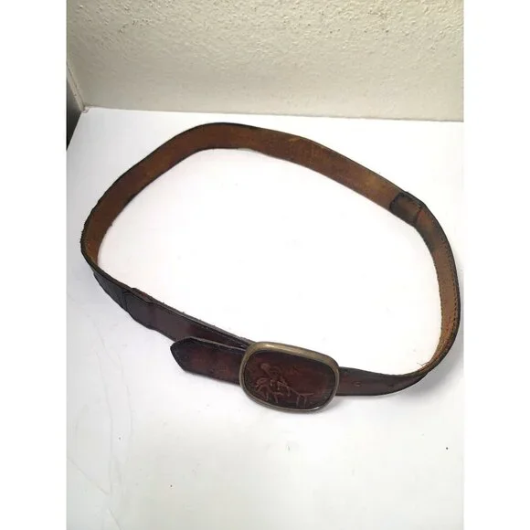Vintage Leather Belt With Deer Design & Buckle Size‎ 36