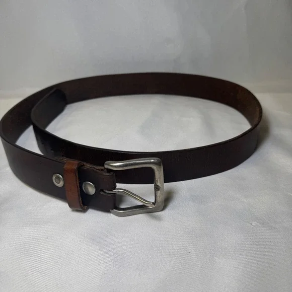 Mens Dark Brown Leather‎ Belt Size 40 Silver Buckle Casual Rugged G38-02 46 Inch
