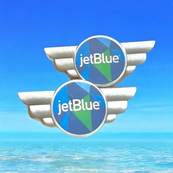 JetBlue Airways Junior Pilot Children’s Wings Set Of 2 Collectible Gift New