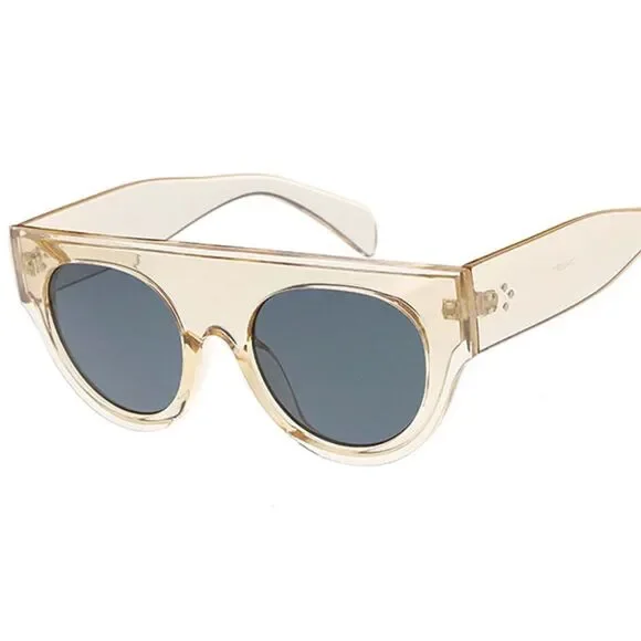 Modern Elegance Women's Chunky Brown Frame Sunglasses Sleek Flat Top Design