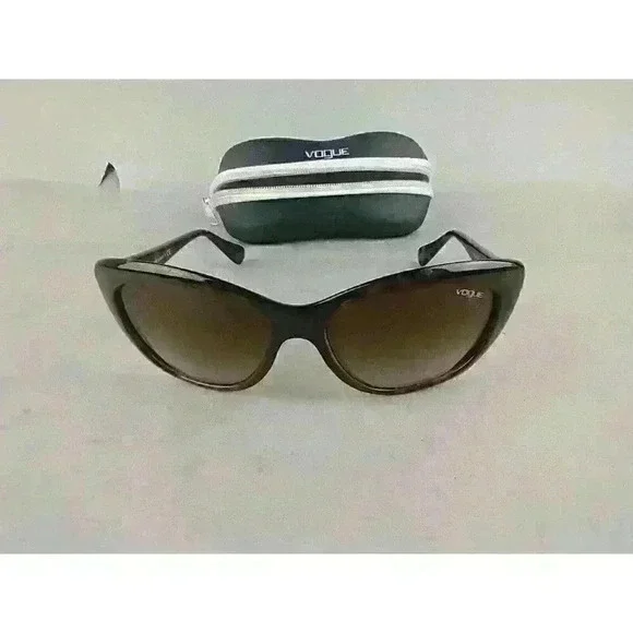 Vogue VO2726-S Butterfly Cat Eye Polarized Light Brown Color / W Case sunglasses