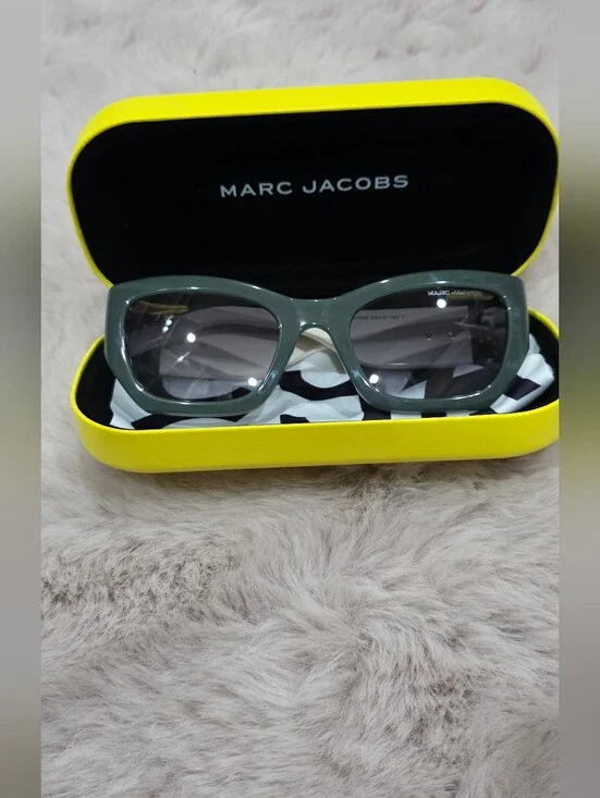Marc Jacobs Women's Green Gray Square Sunglasses