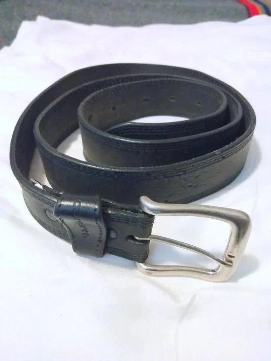 Carhartt Black Leather Belt Size 53 Workwear Utility Classic Rugged Minimalist
