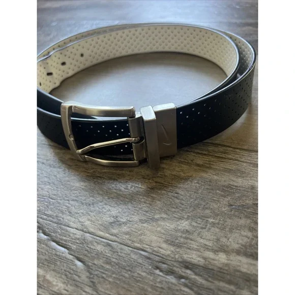 Nike Men's Ultralight‎ Perforated Reversible Black/Brown  Golf Belt Size L