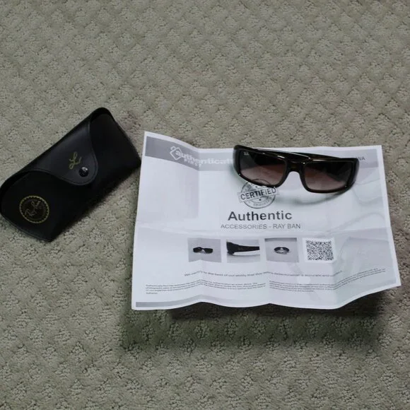 Tortoise Shell Design Ray-Ban Sunglasses RB 4338 & Case with COA