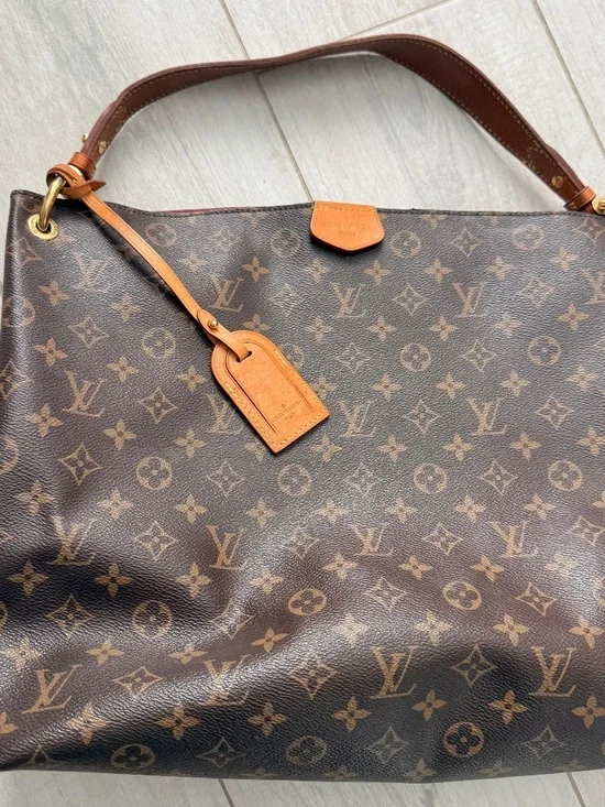 Louis Vuitton Graceful MM in Monogram