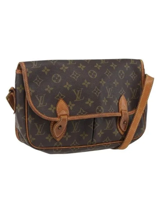 Authentic LOUIS VUITTON Monogram Gibeciere MM Shoulder Bag M42247 LV
