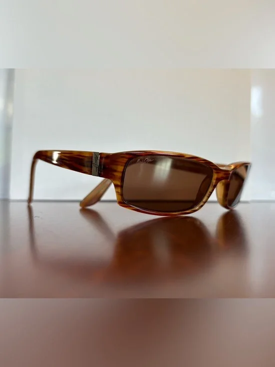 Maui Jim MJ220 Atoll Tortoise Polarized Sunglasses