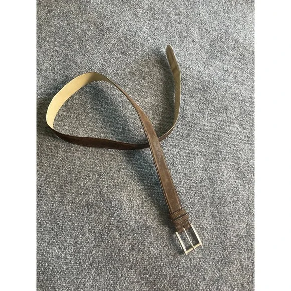 Brooks Brothers Mens‎ Brown Calfskin Leather Belt Italy Size 40 Silver Buckle