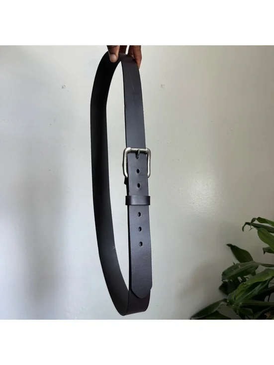 Vintage Levi's Genuine Leather Belt with Antique Silver roller Buckle mens 46-48