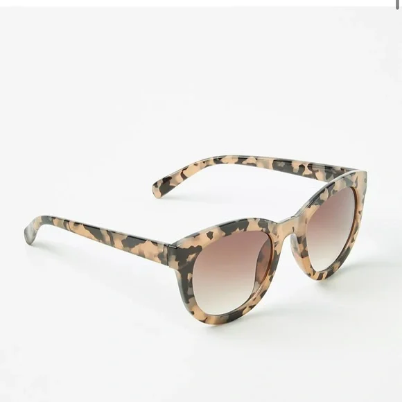 LOFT‎ NWT Round Sunglasses - Milky Tan Tortoise
