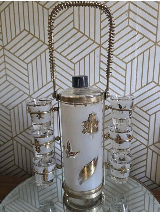 Vintage Libbey Starlyte Gold Leaf Foliage Barware Decanter/ Shot Glass Set Caddy