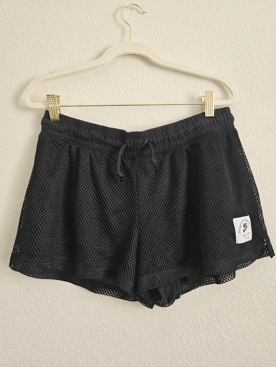 Nike Black Mesh Athletic Shorts with Built-In Liner