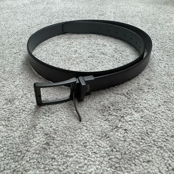 Penguin Bonded Leather Reversible Buckle Belt Mens 42/105 Black Matte Work NWOT