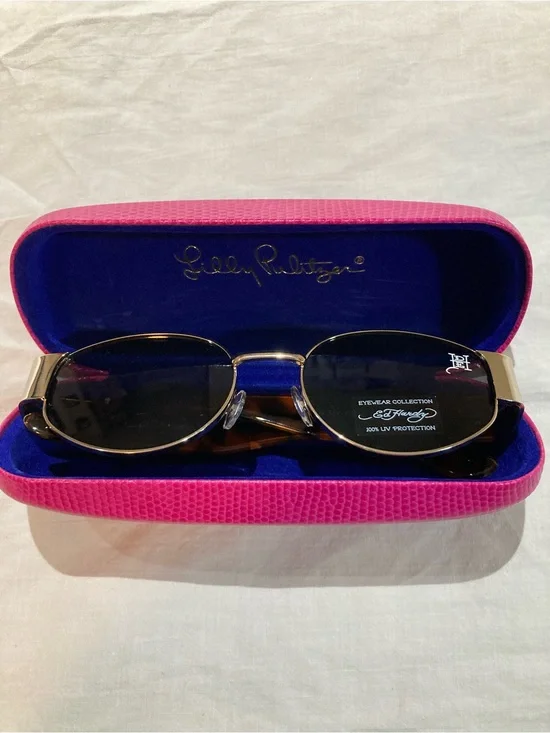 Ed Hardy Sunglasses with Lilly Pulitzer Hardshell case. NWT!