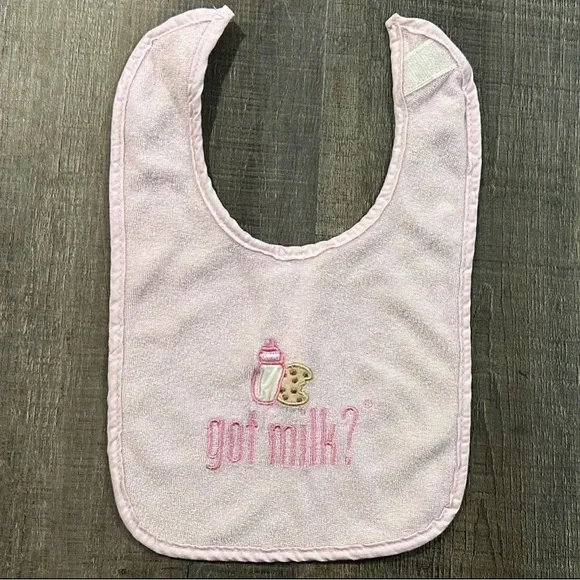 💞 Pink Reversible “Got Milk?” Terry Cloth Baby Bib