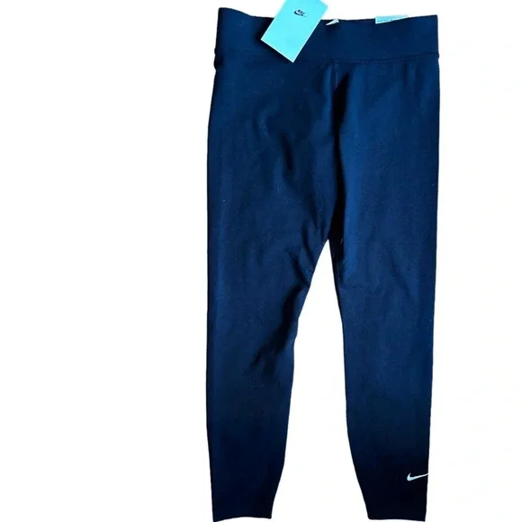 NIKE Tight Fit Mid Rise 7/8‎ Length Black Leggings Size S Women’s NWT