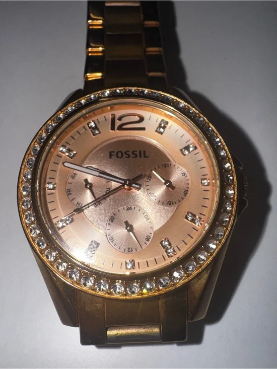 Fossil ES2811 Women's Gold-Tone Stainless Steel Quartz Analog Watch 100m