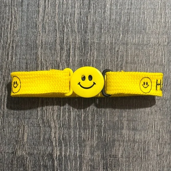 💞 Yellow Have A Nice Day! Smiley Face Clip Kids Soft Bracelet