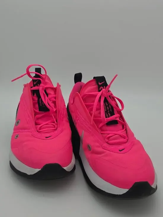 Nike Air Max Up Sneakers – Hyper Pink, Size 11