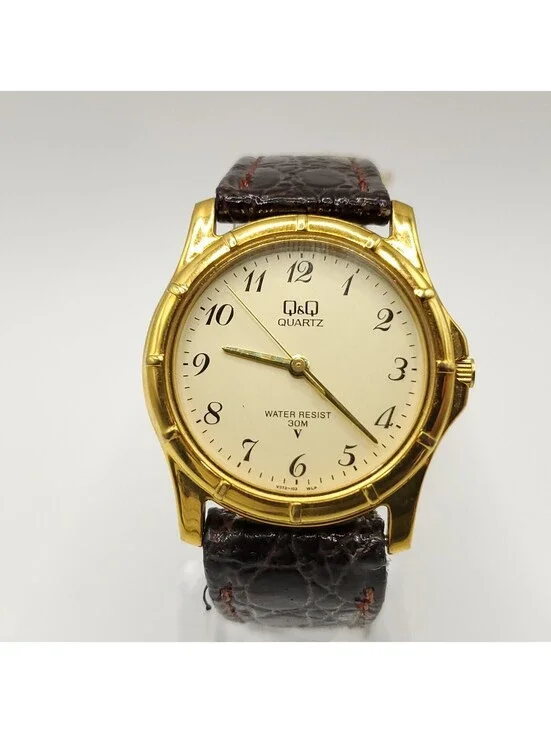 Q&Q Watch Women With Tag New Battery 30mm Gold Tone