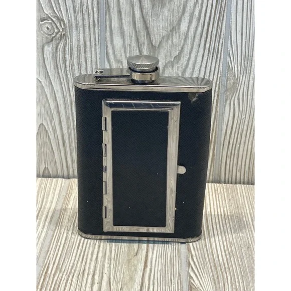 Vintage Stainless Steel 6oz Hip Flask with Built-in Cigarette Case Holder Black