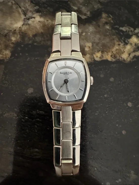 Kenneth Cole Silver-Tone Women's Link Bracelet Watch