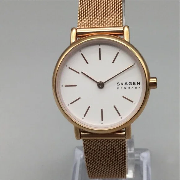 Skagen Signatur SKW2694 Womens Watch 29mm Rose Gold Tone Mesh New Battery