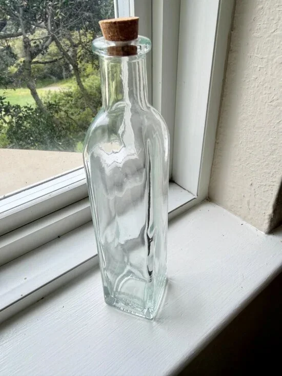 Glass Apothecary Bottle w Cork, Spell Jar, Empty Glass Bottle 7.5 X 1.5 in NEW