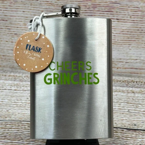 Made For Retail Cheers Grinches Stainless Steel 8oz‎ Hip Flask Silver Green NEW
