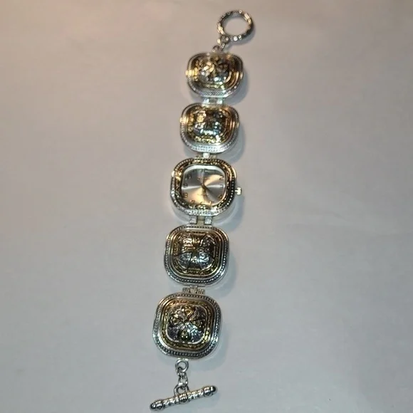 Women's Geneva Platinum Wrist Watch
