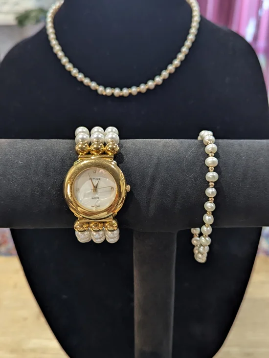 Avon Gold-Tone Pearl 3pc Set