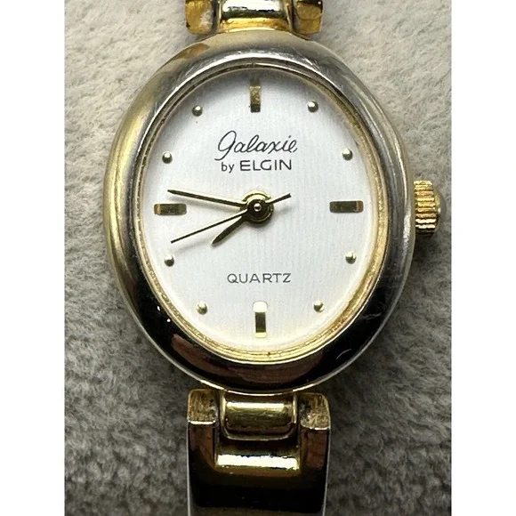 Galaxie By Elgin‎ W1029 New Battery Ladies Watch 19MM 6.75