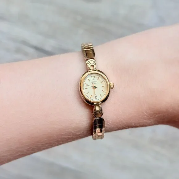 Vintage Acqua Gold Tone Quartz Bracelet Watch Oval Dress Watch Dainty