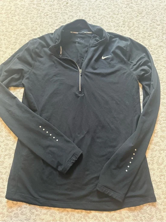 Nike Dri-FIT Running 1/2 Zip Pullover Black Reflective  Size Large