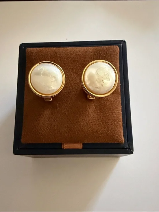 Banana Republic Gold and Cream Round Cuff Links box not included