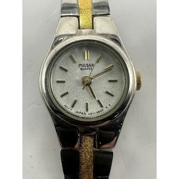 Pulsar V811-2280‎ Ladies Watch New Battery 17MM 6.25