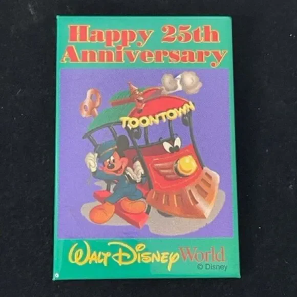 Item: Vintage Walt Disney World Happy 25th Anniversary Toon Town Cast Exclusive