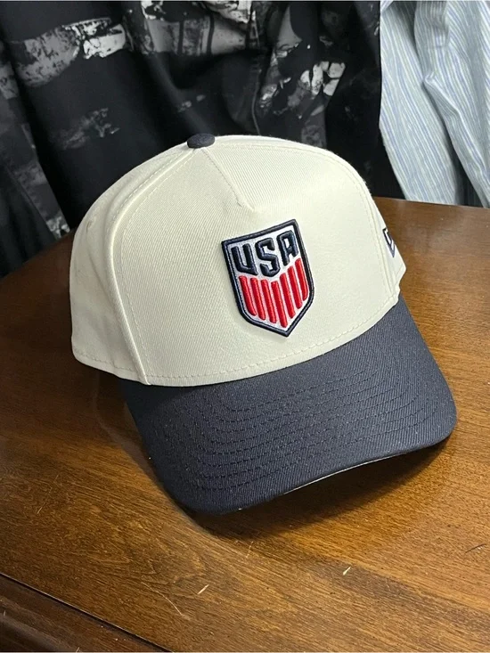 New Era 9FORTY U.S. Soccer USWNT Youth Adjustable SnapBack Hat Nice!