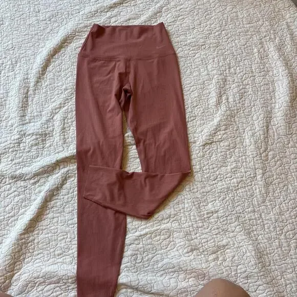 Nike‎ Zenvy Dri-FIT Women's Leggings - Size XS