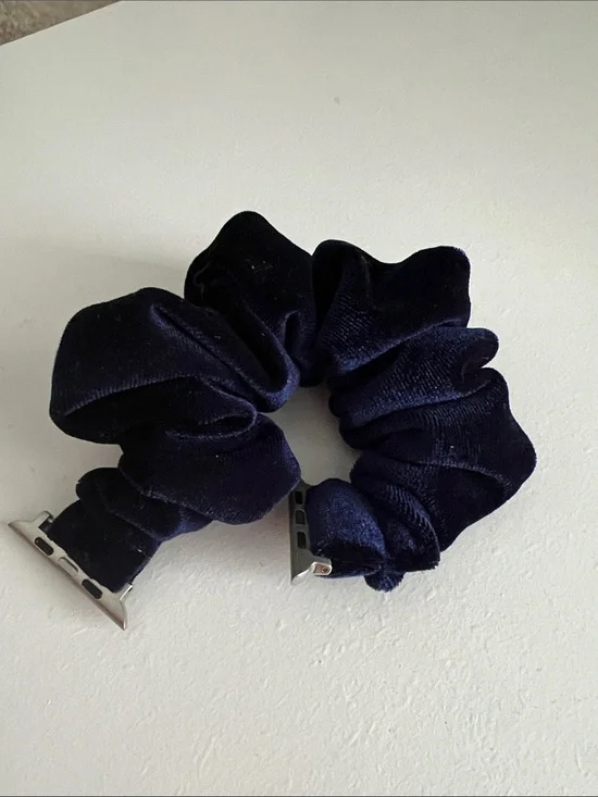 Navy Velvet Scrunchie Apple Watch Band