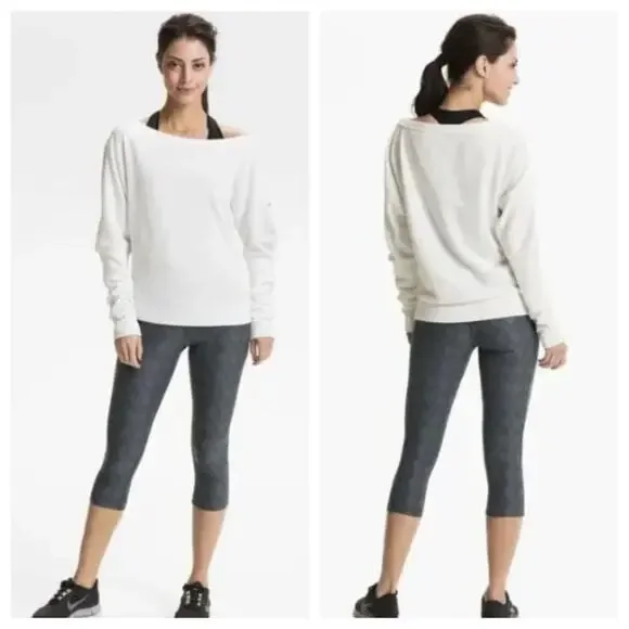 Nike Women's Dri-FIT Poly Print Capri Tights Gray Size XL